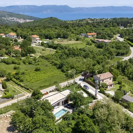 Vila Veros For 5 People Near - Rabac With Private Pool & Kids Playground Labin (Istria)
