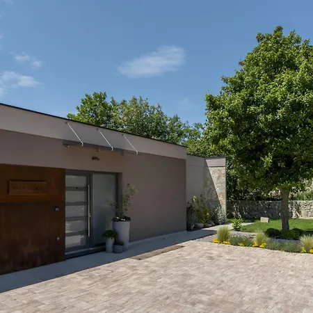 Villa Veros For 5 People Near - Rabac With Private Pool & Kids Playground Labin (Istria)