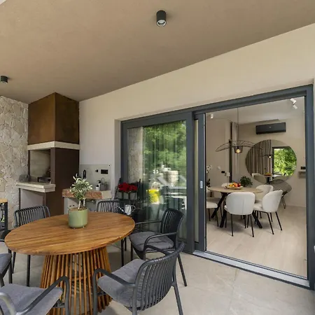 Veros For 5 People Near - Rabac With Private Pool & Kids Playground *